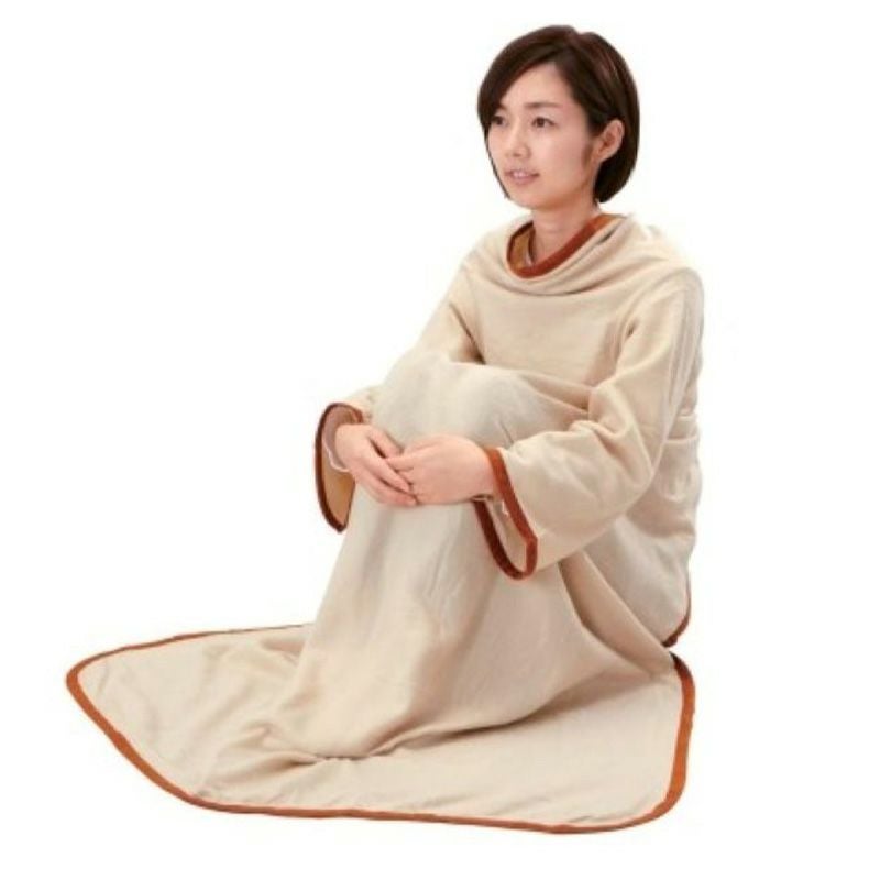 女性が座って使用しているイメージ